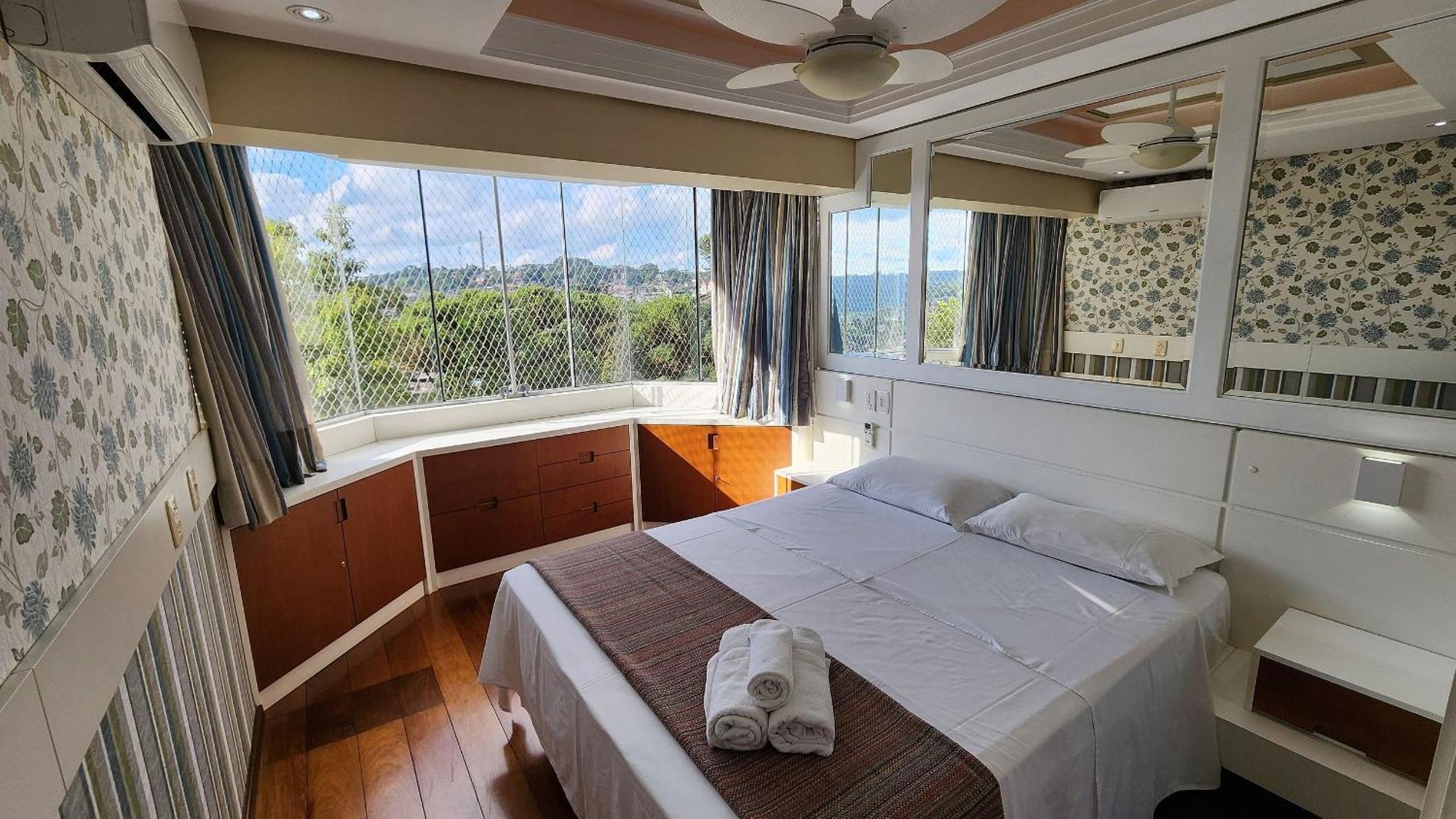 Maravilhoso Apartamento No Centro De Gramado Ngoại thất bức ảnh